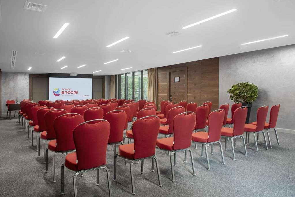 Ramada Encore Tbilisi Facilidades foto