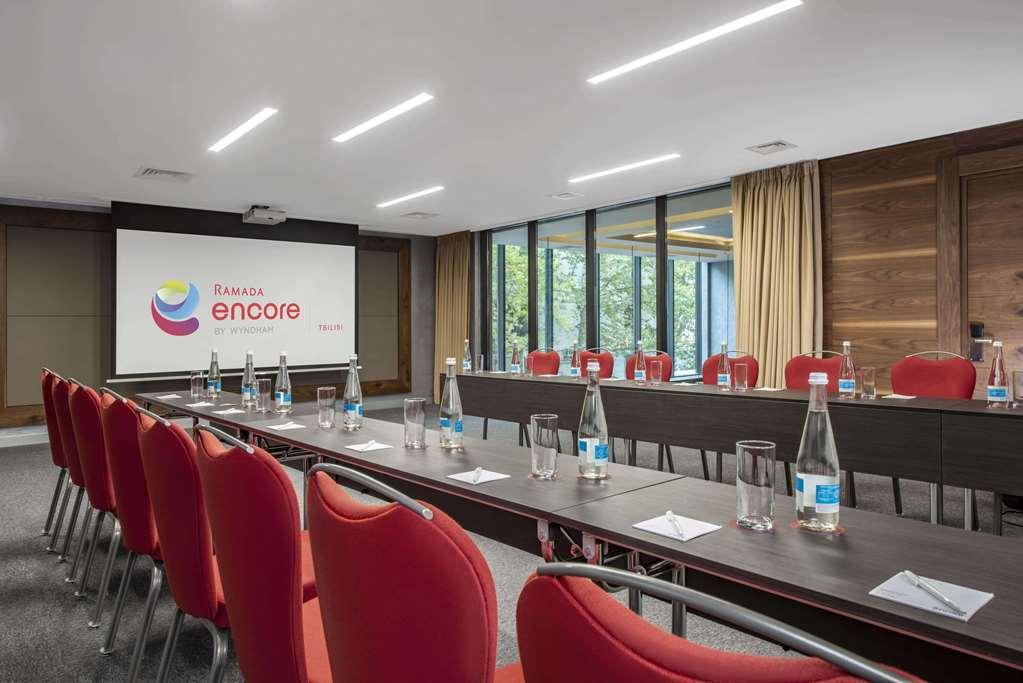 Ramada Encore Tbilisi Facilidades foto