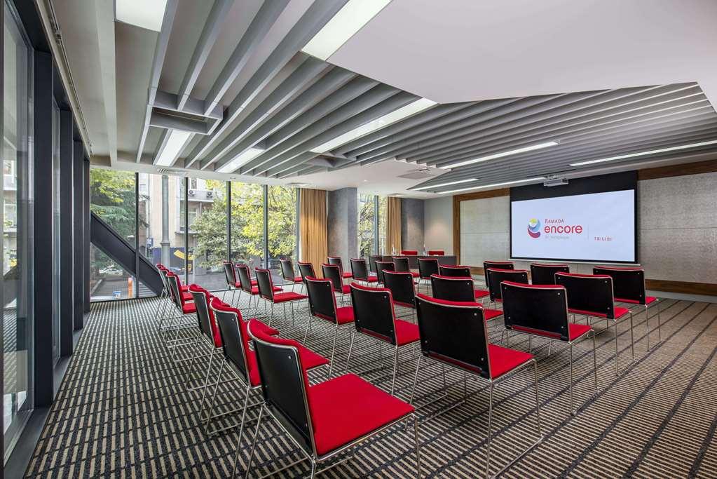 Ramada Encore Tbilisi Facilidades foto